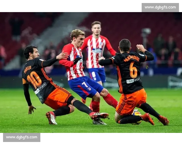 西甲联赛最新赛季前瞻:豪门争冠与新兴球队的挑战与机遇