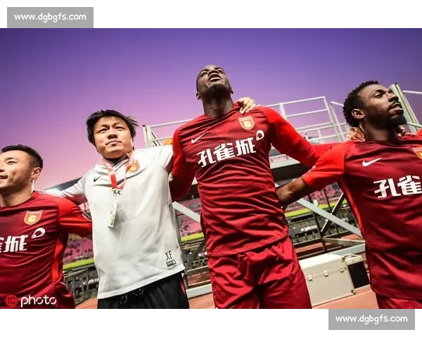 前教练揭秘库尼亚胜负心:训练赛输球也会发火,顶级前锋的 “胜负 DNA”